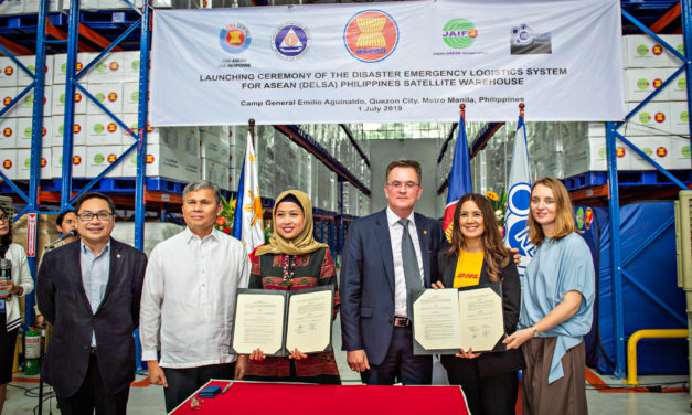 AHA Centre dan Deutsche Post DHL Group Berkolaborasi dalam Misi Kemanusiaan Penanggulangan Bencana