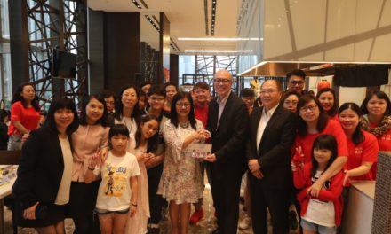 Relawan Chinachem Hibur 100 Anak dengan Menonton Film “Toy story 4” dan Makan Siang Bersama