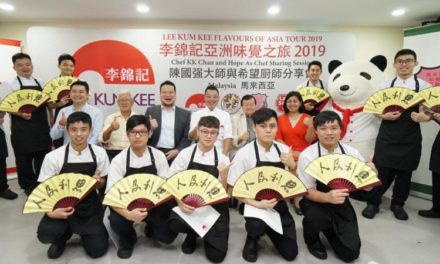 Lee Kum Kee Hadirkan Koki Terkenal Kwok Keung Chan untuk Siswa Progam Hope as Chef