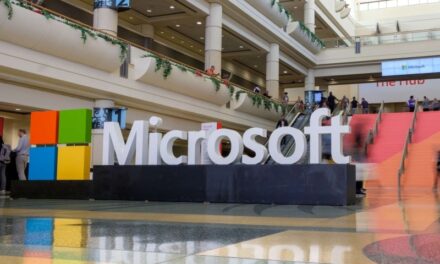 Microsoft Gunakan Teknologi Kollective untuk Menampilkan Skalabilitas  Microsoft Teams dan Streaming Langsung di Pusat Pengalaman dan Teknologi Microsoft di Seluruh Dunia
