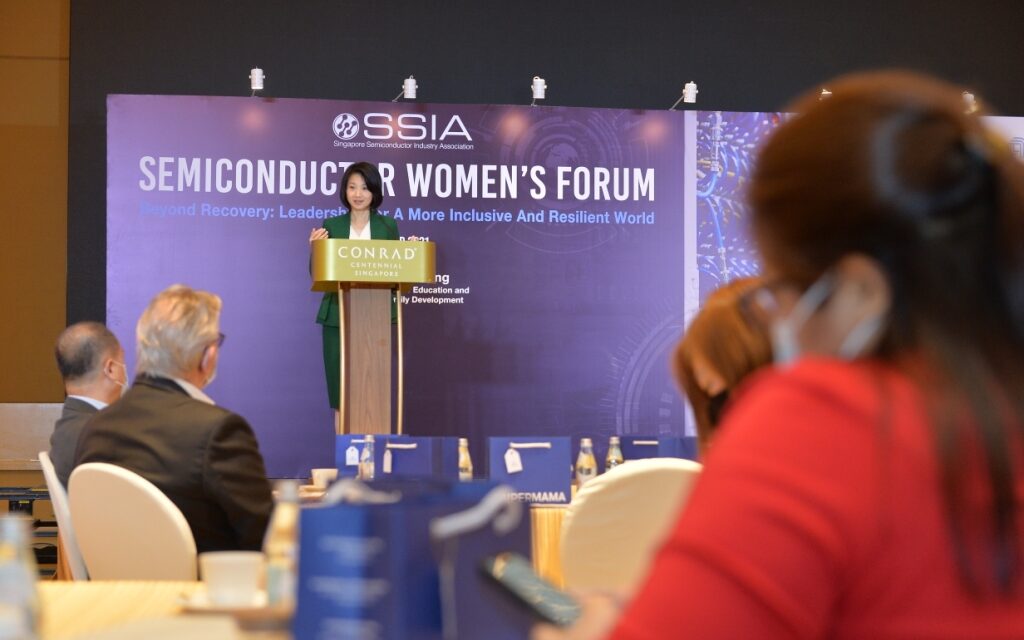 Forum Semiconductor Wanita Singapura Pertama Resmi Dikukuhkan