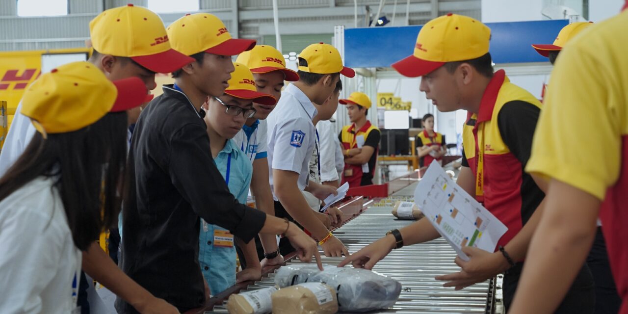 DHL Rayakan 10 Tahun Kemitraan dengan SOS Children’s Villages Vietnam