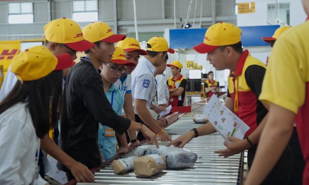 DHL Rayakan 10 Tahun Kemitraan dengan SOS Children’s Villages Vietnam