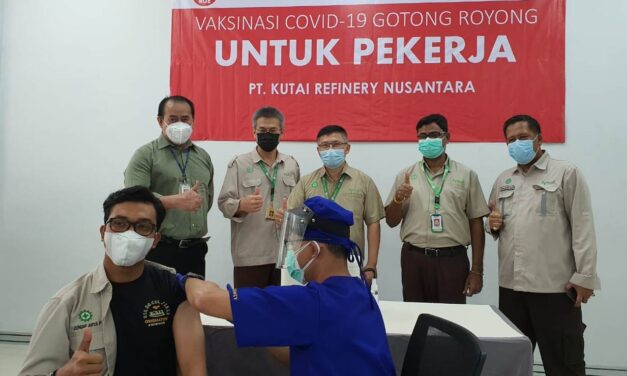 Apical Group Gelar Program Vaksinasi Massal untuk Seluruh Karyawan di Balikpapan