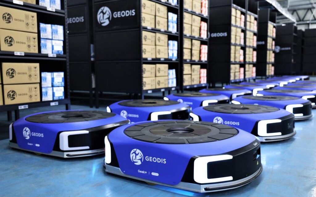 GEODIS Berinvestasi dalam Robot Otonom untuk Pusat Distribusinya di Hong Kong, Cina