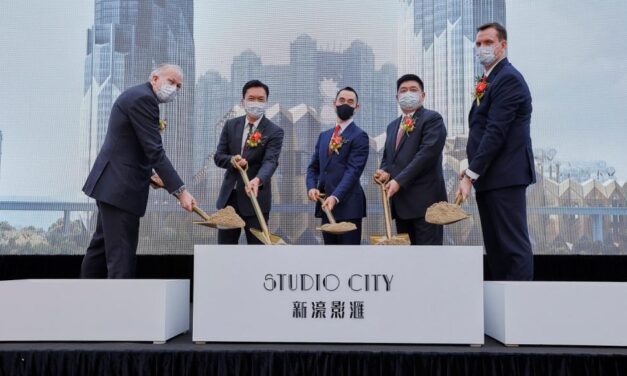 Melco Gelar Acara Topping Out Tahap Kedua di Studio City