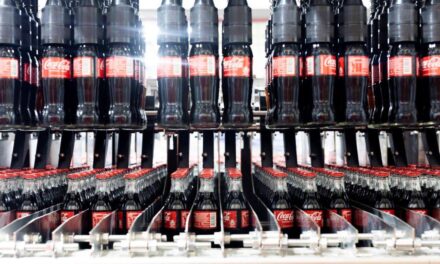 Botol Coca-Cola Dengan Desain Baru Diluncurkan Kembali di Pasar, Kali Ini Lebih Fresh!