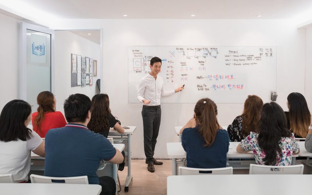 Bahasa Korea Jadi Bahasa Asing yang Paling Banyak Diminati di Singapura, Sejong Korean Language School Jadi Solusinya