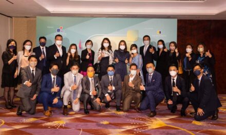 FWD Raih Tujuh Penghargaan di Hong Kong Insurance Awards 2022
