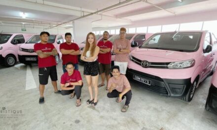 Floristique Singapura Jadi Toko Bunga Pertama yang Beralih ke Kendaraan Listrik