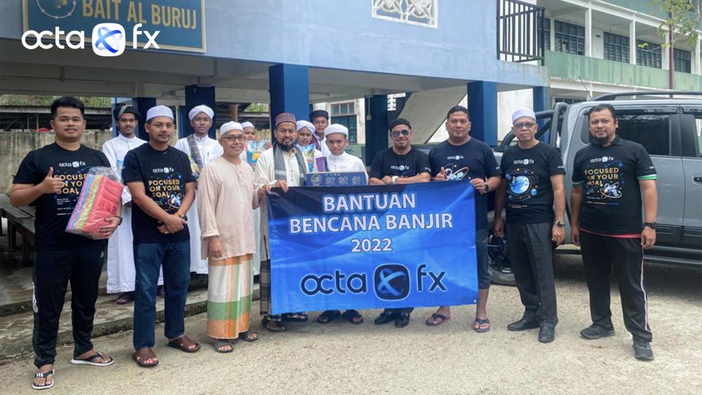 OctaFX Bekerja Sama dengan Mitra Lokal BerikanBantuan Darurat untuk Korban Banjir di Kelantan, Malaysia