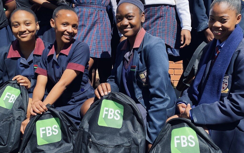 FBS Berkolaborasi dengan Education Africa Sediakan Pendidikan Berkualitas kepada Kaum Muda di Masibambane College