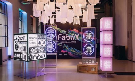 ‘FabriX 2023 – Digital Fashion Roadshow dai PMQ Hadirkan Pengalaman Mode Digital Inovatif ke London dan Paris Fashion Week, Menampilkan Titik Temu Antara Mode dan Masa Depan
