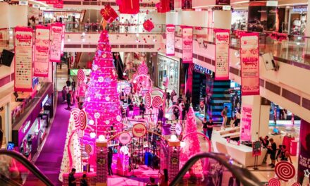 Avenue K Shopping Mall Perindah Natal dengan Candy Wonderland