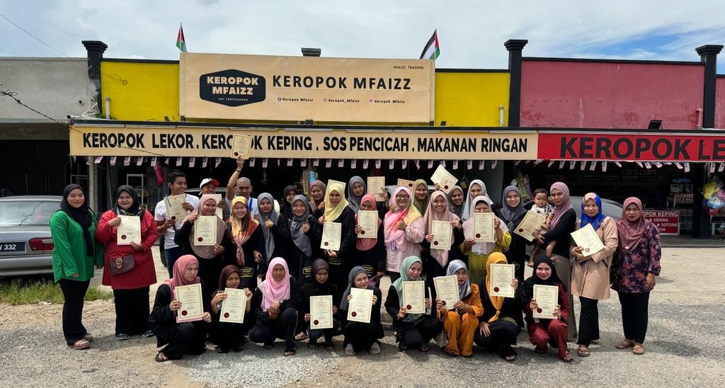 Penjual Keropok Lekor dari Terengganu Raih Sukses Besar Berkat Shopee Live
