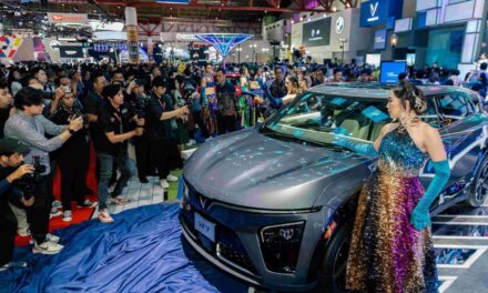 VinFast Raih Dua Penghargaan Prestius di Indonesia International Motor Show 2024 (IIMS)