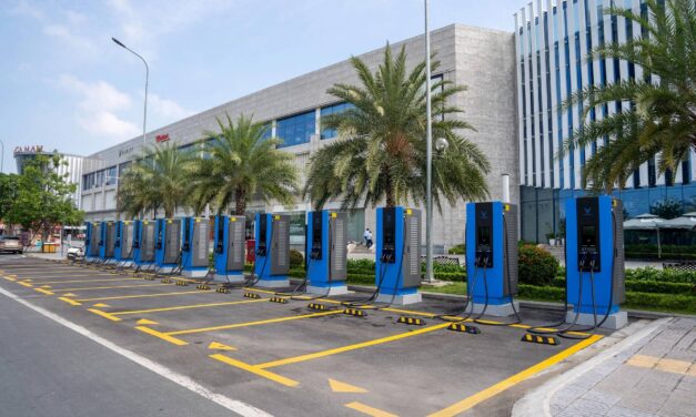 Ketua VinGroup Dirikan Perusahaan Pengembangan Stasiun Pengisian Kendaraan Listrik Global V-Green