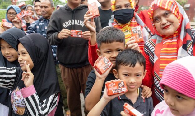 Kampanye Sentuhan Sehat Lifebuoy Distribusikan Kemasan Sabun Inovatif dengan Thermometer untuk Keluarga di Indonesia