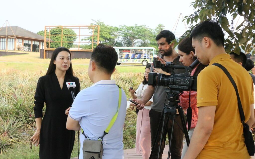 Para Jurnalis dari Berbagai Media Internasional Jelajahi Pariwisata dan Budaya Hainan dalam Tur Hello China, Sunshine Hainan”