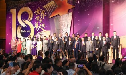 Direktur Eksekutif Alpha Technology Group Anthony Tsang Raih Penghargaan ‘Pionir AI Hong Kong’ di World Outstanding Chinese Award ke-18