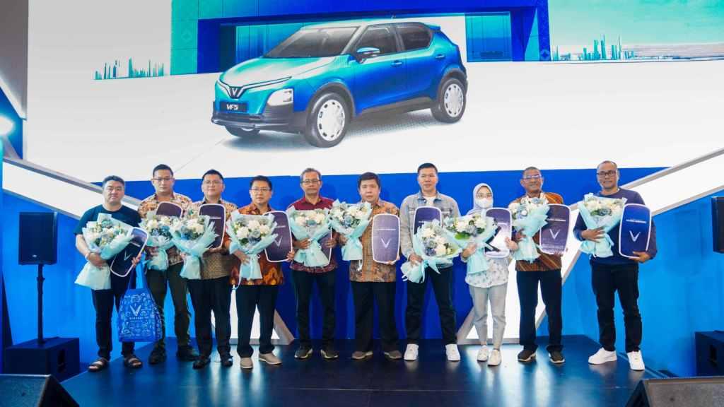 VinFast Resmi Hadirkan Mobil Listrik VF 5 di Indonesia