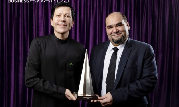 Saudia Raih Penghargaan Cabin Crew of the Year di Aviation Business Middle East Awards 2024