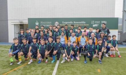 Legenda Real Madrid dan Barcelona Kunjungi Sekolah Sepak Bola Internasional Malvern College Hong Kong