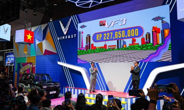 VinFast Luncurkan mini-SUV VF 3 di IIMS 2025 dan Tawarkan Charging Gratis untuk Mobil Listriknya di Indonesia