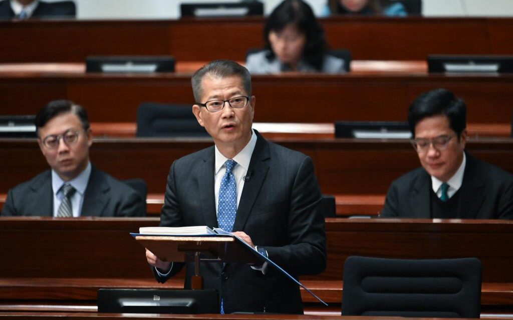 Anggaran 2025-26 oleh Sekretaris Keuangan Hong Kong SAR: Mempercepat Pembangunan melalui Reformasi dan Inovasi
