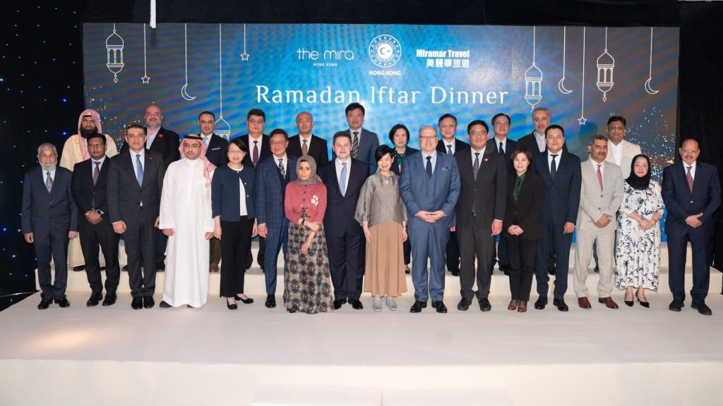The Mira Hong Kong Gelar Buka Puasa Bersama Pertama di Hong Kong