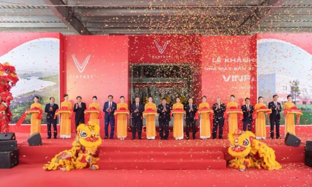 VinFast Resmikan Pabrik Kendaraan Listrik di Hà Tĩnh