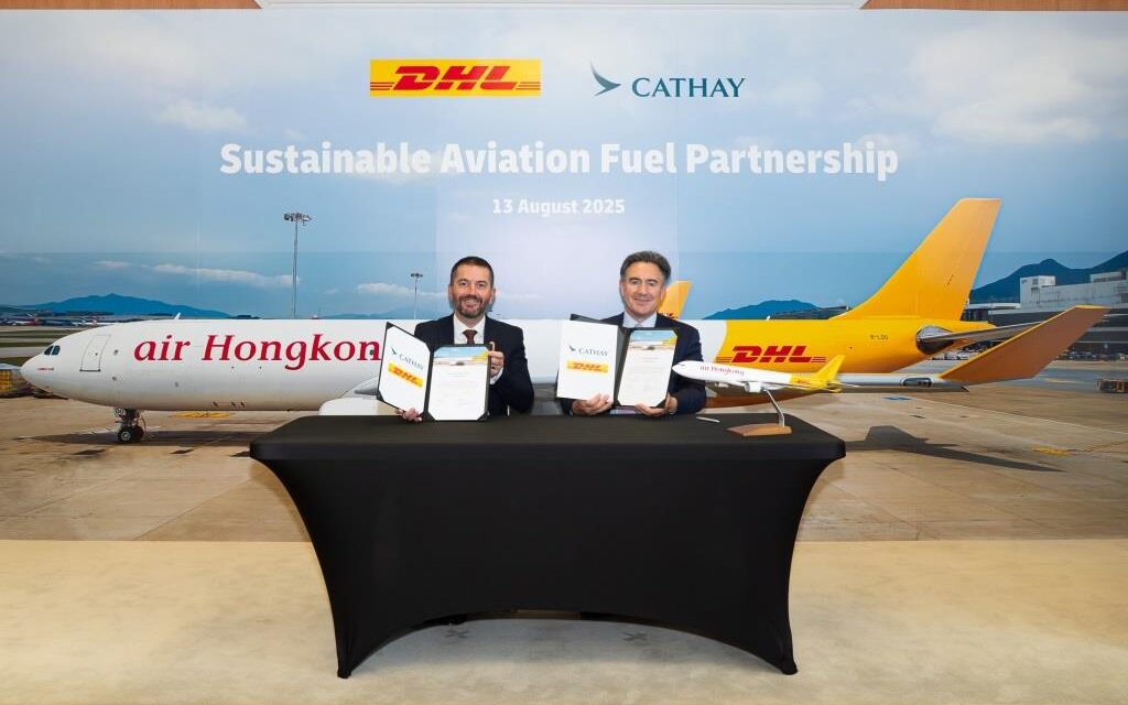 DHL Express dan Cathay Group Tandatangani Kesepakatan Baru Bahan Bakar Penerbangan Berkelanjutan (SAF) untuk Dorong Produksi dan Penggunaan di Asia