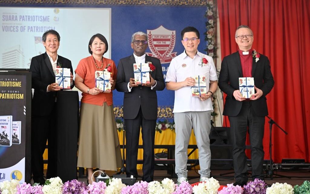 Wesley Methodist School Luncurkan Buku Antologi Puisi Bertema Patriotisme dan Persatuan untuk Rayakan Semangat Malaysia