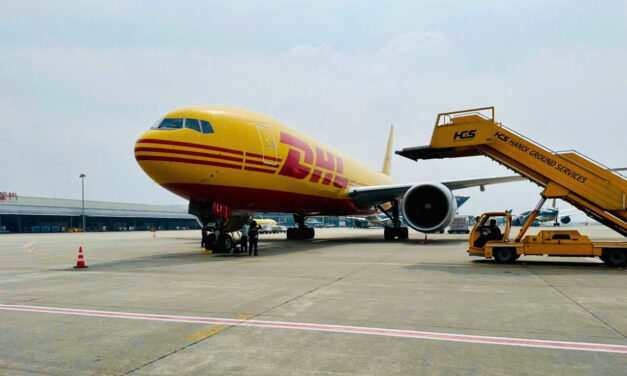 DHL Express Tambah Kapasitas Kargo Udara dari Hanoi untuk Mendukung Lonjakan Ekspor Teknologi Vietnam