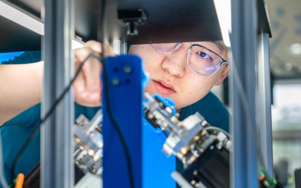 Mendorong Kebangkitan AI Global di Hangzhou: Zhejiang University Menjadi Pelopor dalam Mencetak Para Perintis AI