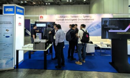 Huawei Perkenalkan Visi Sinergi Jaringan Laut-Darat dan Orkestrasi Optik-Cerdas di Submarine Networks World 2025