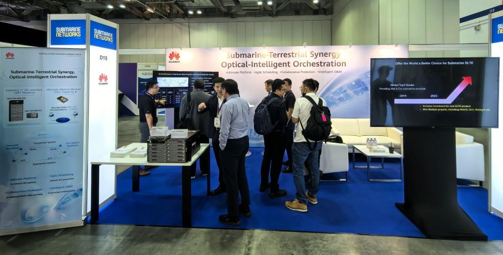 Huawei Perkenalkan Visi Sinergi Jaringan Laut-Darat dan Orkestrasi Optik-Cerdas di Submarine Networks World 2025