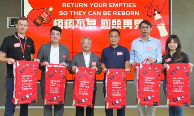 Coca-Cola Jadi yang Pertama di Hong Kong Daur Ulang Botol Plastik Lokal Menjadi Botol Baru