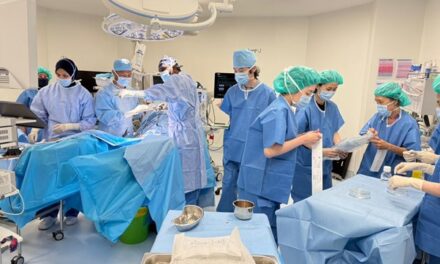 Thomson Fertility Perkenalkan Terapi Aktivasi In-Vitro (IVA): Harapan Baru bagi Wanita yang Menghadapi Insufisiensi Ovarium Primer (POI) & Penurunan Cadangan Ovarium (DOR)