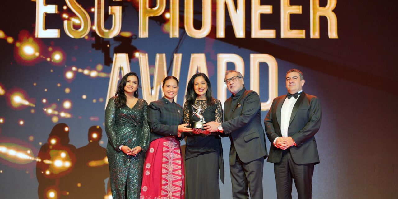 Dr. Jayanthi Desan Raih ESG Pioneer Award di ACES Awards 2025 atas Kepemimpinan dalam Bisnis Berkelanjutan