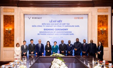 VinFast dan Exposure SARL Tandatangani MOU untuk Pasok Kendaraan Listrik Taksi Ramah Lingkungan di Republik Demokratik Kongo