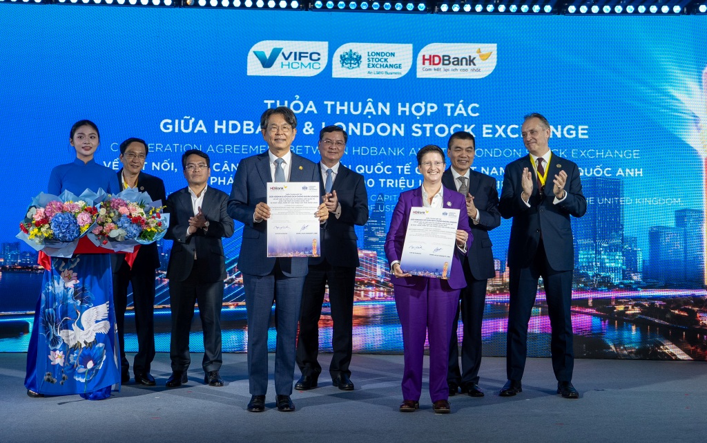 HDBank Bermitra dengan London Stock Exchange untuk Memperluas Akses Modal Global bagi Perusahaan Vietnam