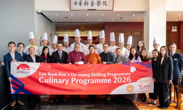 Talenta Kuliner Muda Bhutan Mengasah Keterampilan dalam Program Pertukaran Kuliner di Hong Kong yang Disponsori oleh Lee Kum Kee