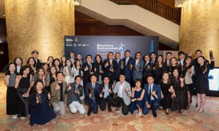 FWD Insurance Raih Penghargaan Bergengsi “Perusahaan Asuransi Terbaik” dan “Perusahaan Asuransi Teratas” di Ajang Bloomberg Businessweek/Chinese Edition “Financial Institutions 2026”