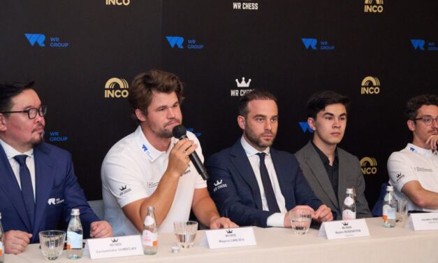 Magnus Carlsen Tiba di Hong Kong saat Kota Ini Menjadi Pusat Perhatian Dunia Catur — untuk Pertama Kalinya dalam Sejarah