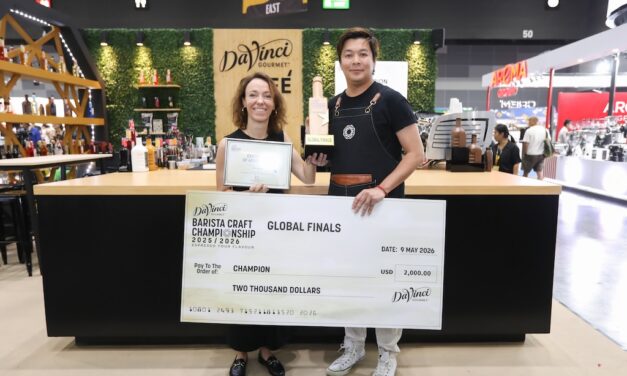 Hasting Ng dari Hong Kong Dinobatkan sebagai Juara Dunia DaVinci Gourmet Barista Craft Championship 2025–26