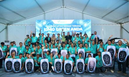 Green SM Resmi Luncurkan Layanan Taksi Listrik 6 Penumpang, Limo Green, di Indonesia