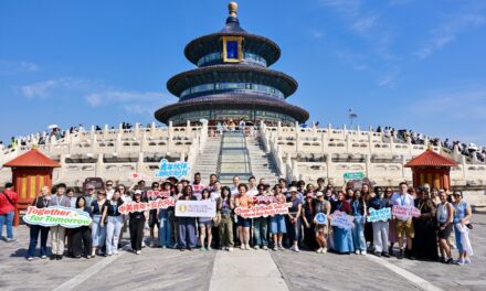 Generasi Muda Pembangun Jembatan Persahabatan: 100 Mahasiswa AS Tuntaskan Tur di Tiongkok Saat Yayasan Amal Sino Group Dukung Pertukaran AS-Tiongkok Jelang KTT D.C.