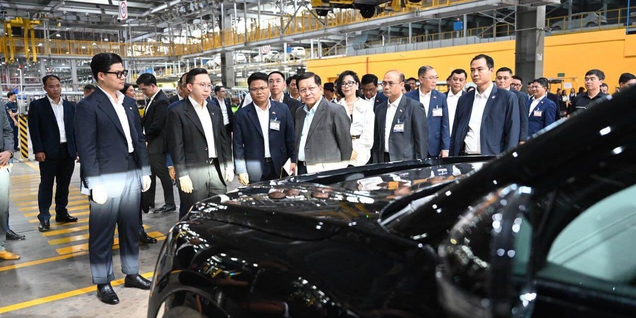 Presiden Myanmar Kunjungi Kompleks Manufaktur VinFast di Hai Phong, Apresiasi Kemajuan Industri Kendaraan Listrik Vietnam